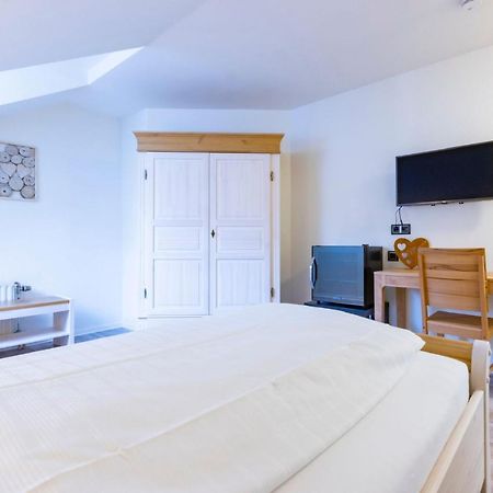 Hotel Blechhammer Kaiserslautern Ngoại thất bức ảnh