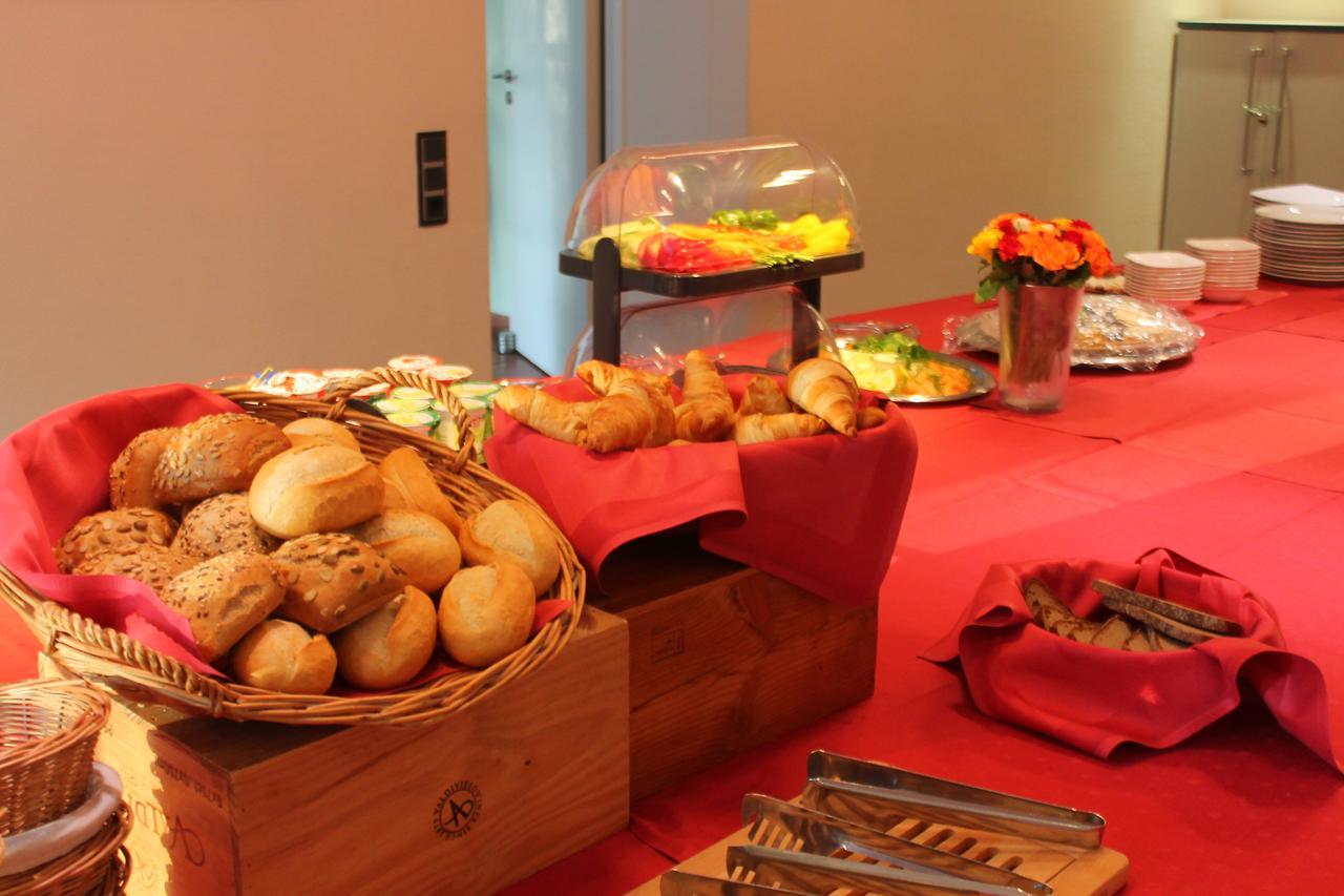Hotel Blechhammer Kaiserslautern Ngoại thất bức ảnh